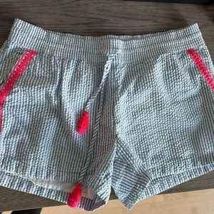 Vineyard vines pull on Shorts